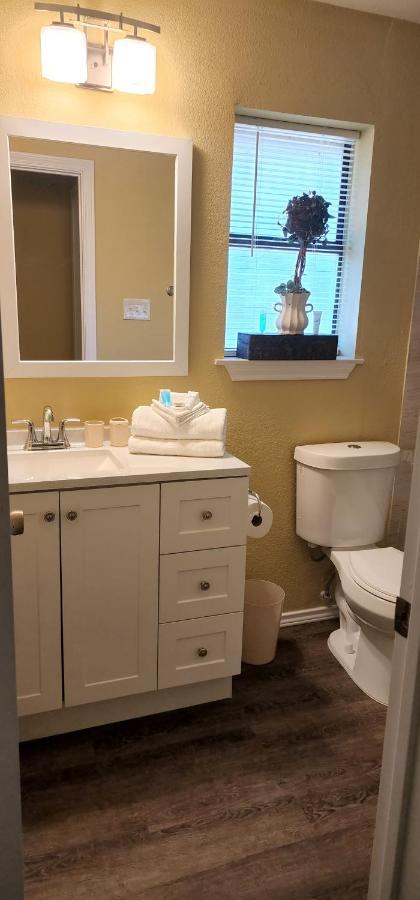 The Cozy Corner House At Haltom City Texas Exterior foto